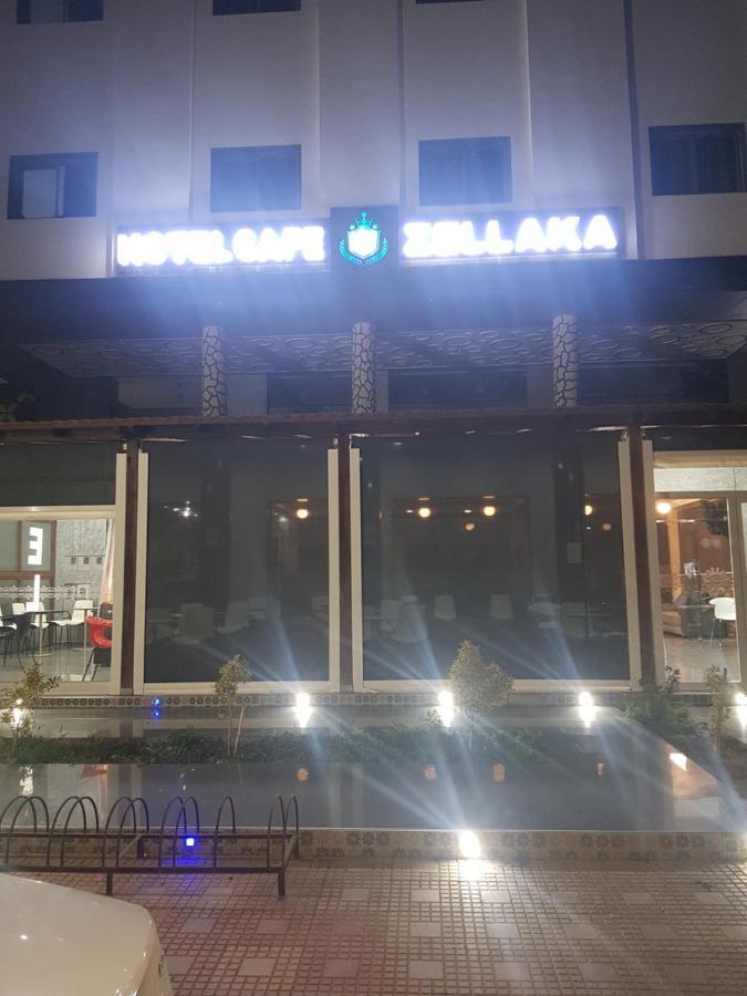 Zellaka Hotel & Cafe クーリブカ エクステリア 写真